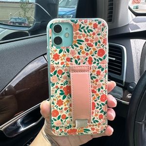 iPhone 11 walli case